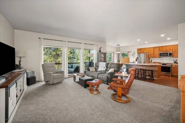 10107 N Wieber Rd, Spokane, WA 99208