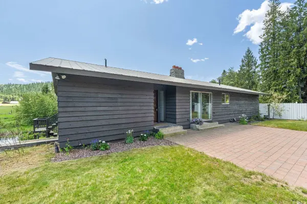 252 Davaz-Carlton Rd, Newport, WA 99156
