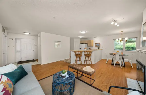 639 N Riverpoint Blvd ##G101, Spokane, WA 99202