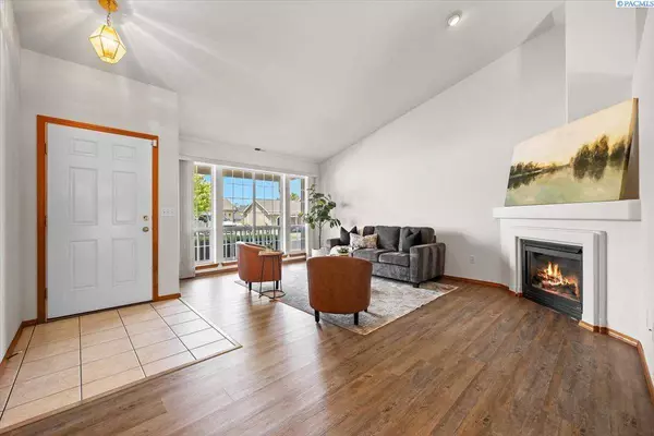 2418 S Arthur Ct., Kennewick, WA 99338