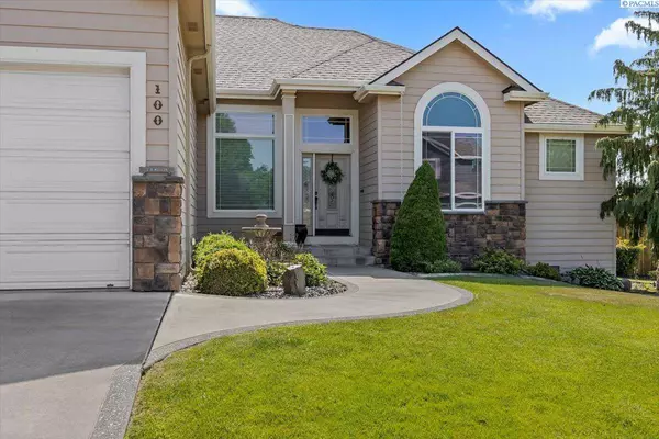 100 S Nevada St., Kennewick, WA 99336