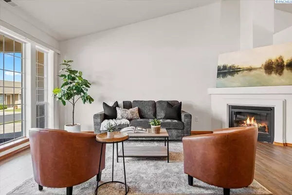 2418 S Arthur Ct., Kennewick, WA 99338