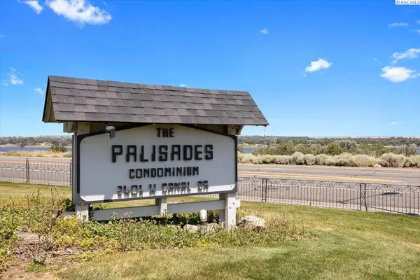 2401 W Canal Drive 7-D, Kennewick, WA 99336