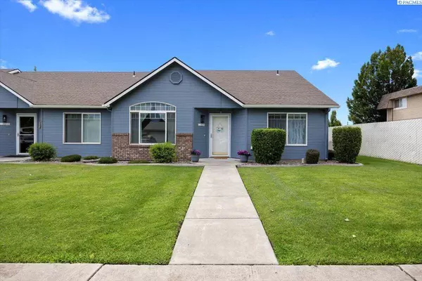 2515 W Grand Ronde Unit D, Kennewick, WA 99336