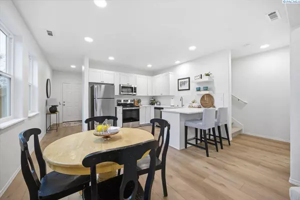 1309 Winslow Ave Unit A, Richland, WA 99354