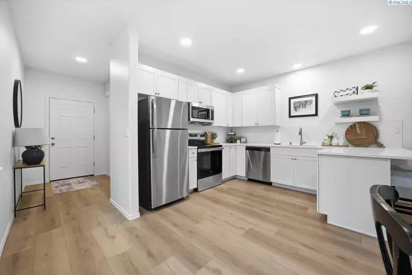 1309 Winslow Avenue Unit B, Richland, WA 99354