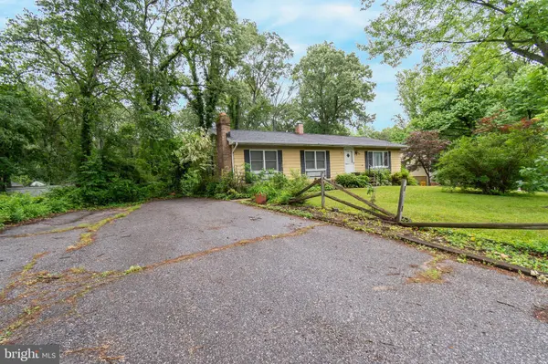 1112 OAK VIEW DR, Crownsville, MD 21032