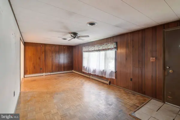 1112 OAK VIEW DR, Crownsville, MD 21032