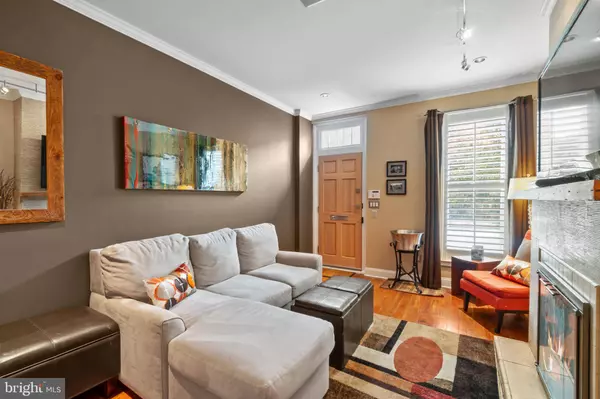 204 E MONTGOMERY ST, Baltimore, MD 21230