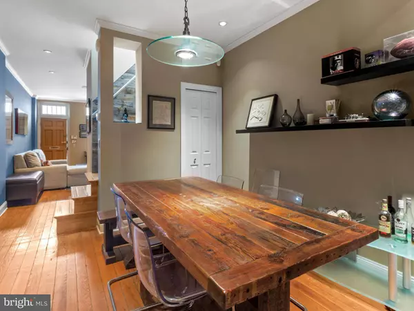 204 E MONTGOMERY ST, Baltimore, MD 21230