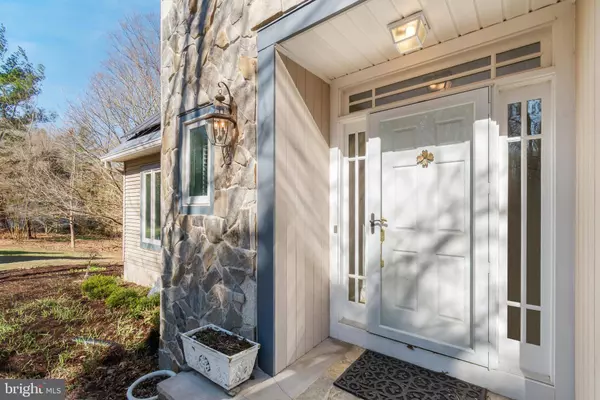 5738 GRIFFITH LAKE DR, Milford, DE 19963