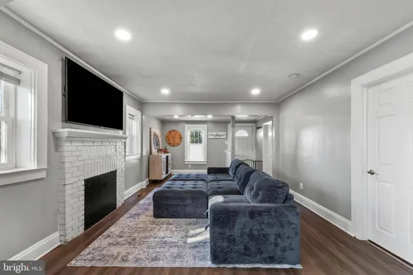 103 ARUNDEL RD, Pasadena, MD 21122