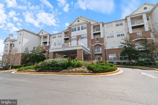 2607 CHAPEL LAKE DR #107, Gambrills, MD 21054