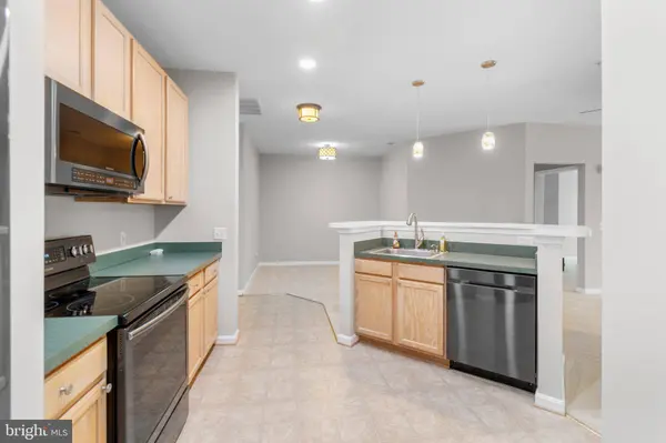 2607 CHAPEL LAKE DR #107, Gambrills, MD 21054