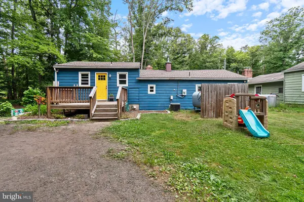 17713 QUEEN ANNE RD, Upper Marlboro, MD 20774