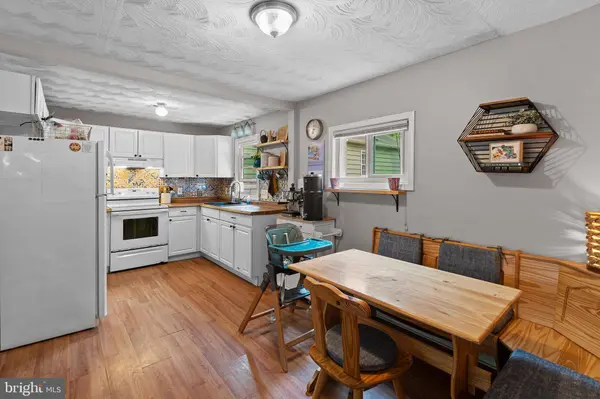 17713 QUEEN ANNE RD, Upper Marlboro, MD 20774