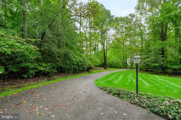1006 HOWARD GROVE CT, Davidsonville, MD 21035