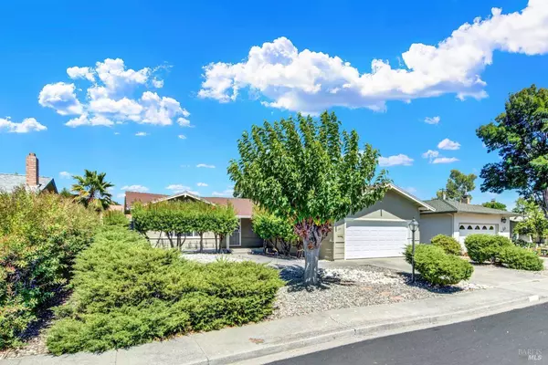 184 Carlsbad CIR, Vacaville, CA 95687