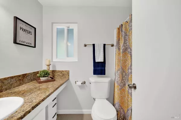 184 Carlsbad CIR, Vacaville, CA 95687