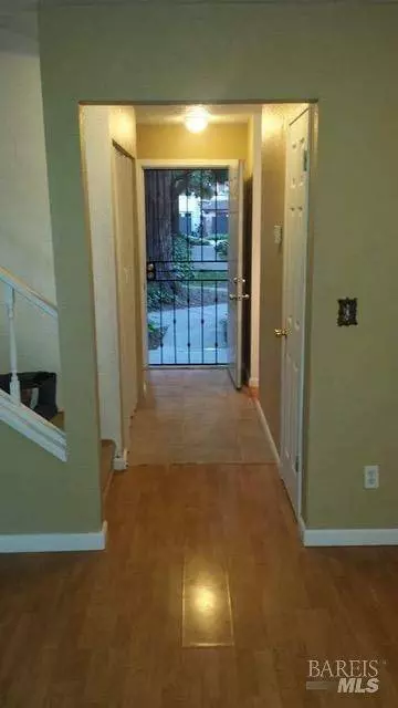 1940 Grande CIR 13, Fairfield, CA 94533