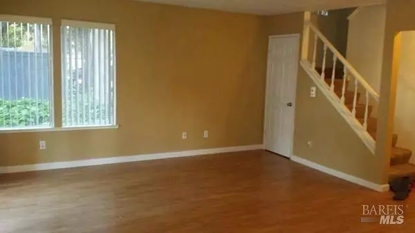 1940 Grande CIR 13, Fairfield, CA 94533