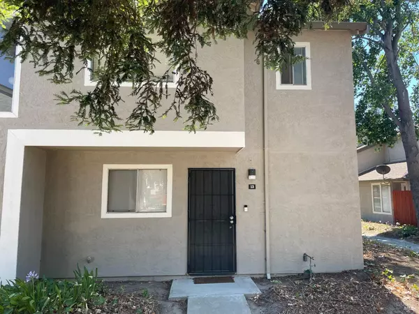 1940 Grande CIR 13, Fairfield, CA 94533