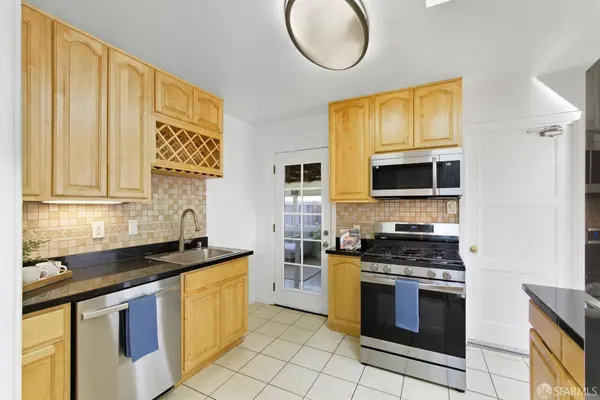 36 Bradford DR, South San Francisco, CA 94080