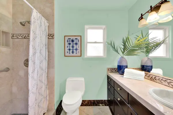 126 Olympic CIR, Vacaville, CA 95687