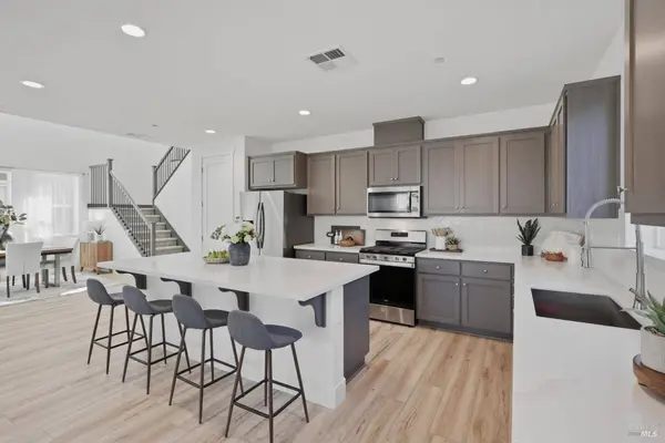 1588 Nightfall LN, Fairfield, CA 94533