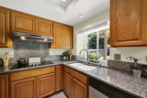 1934 Summit DR, Fairfield, CA 94534