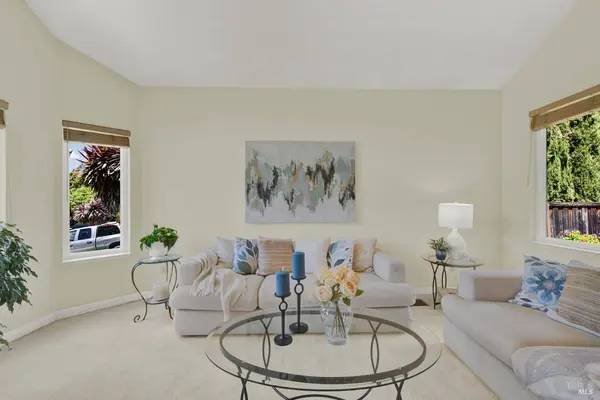 1934 Summit DR, Fairfield, CA 94534
