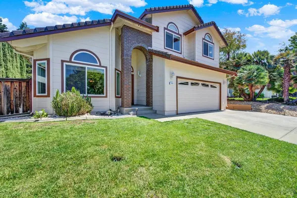 1934 Summit DR, Fairfield, CA 94534