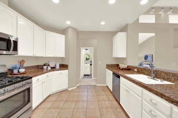 S 4829 Ridgefield WAY, Fairfield, CA 94534