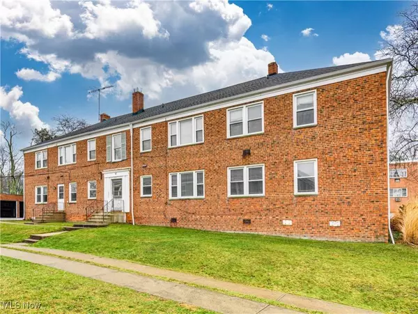 2671 Noble RD, Cleveland Heights, OH 44121