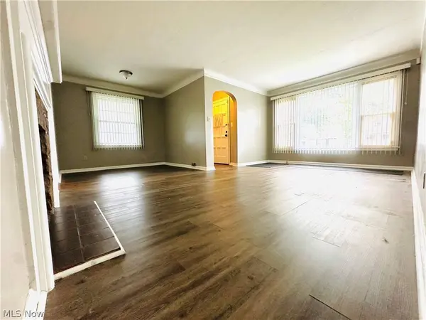4102 Colony RD, South Euclid, OH 44121