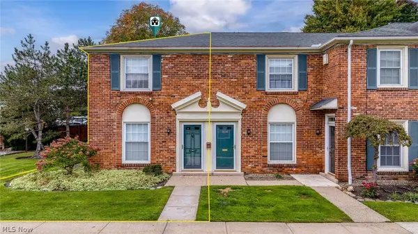 5616 Chelmsford DR, Lyndhurst, OH 44124