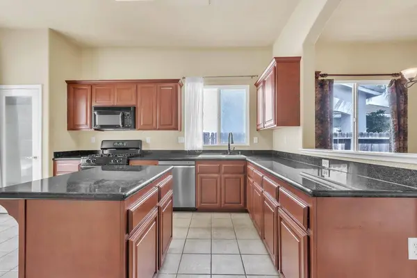 9618 Brindle CT, Elk Grove, CA 95757
