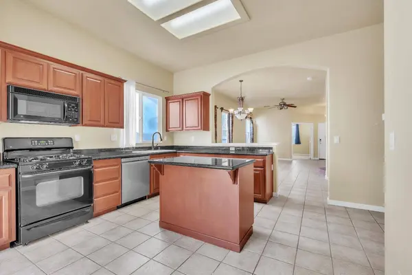 9618 Brindle CT, Elk Grove, CA 95757