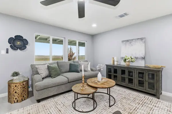 4705 Arboga RD, Olivehurst, CA 95961