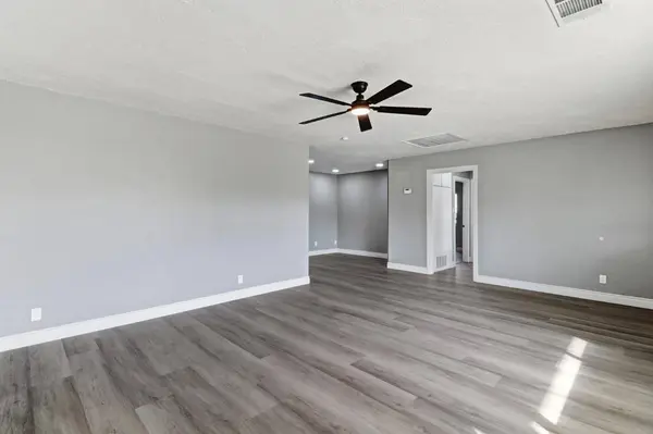 729 Las Palmas AVE, Sacramento, CA 95815