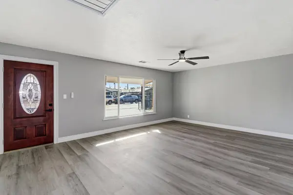 729 Las Palmas AVE, Sacramento, CA 95815