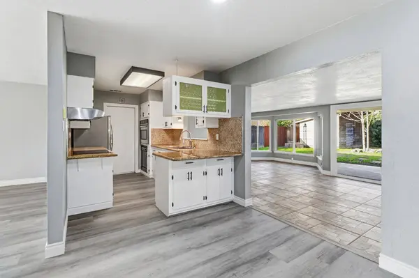 729 Las Palmas AVE, Sacramento, CA 95815