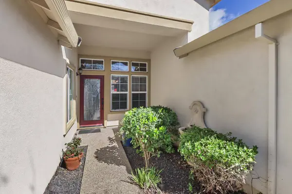 11769 Lilac Canyon CT, Rancho Cordova, CA 95742