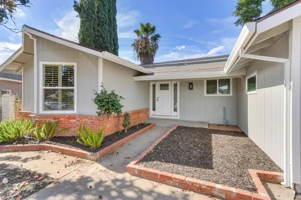 2600 Lycoming CT, Sacramento, CA 95826