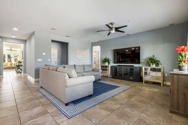 9629 Cabernet CT, Patterson, CA 95363
