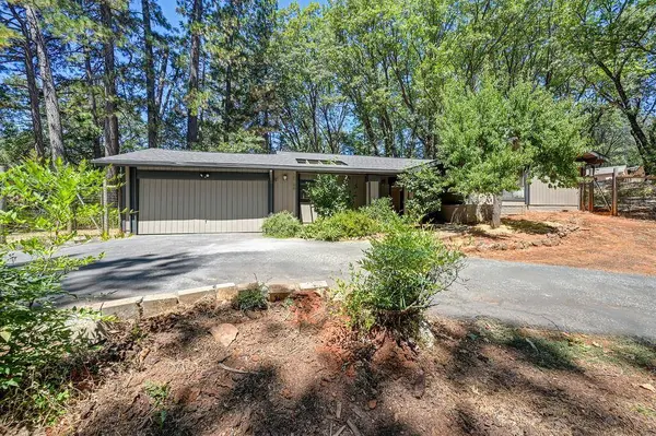 15798 Tippy WAY, Grass Valley, CA 95949
