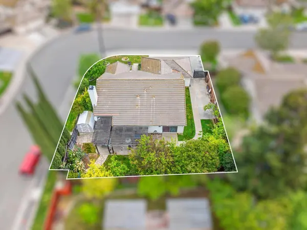 1054 Starbrook DR, Galt, CA 95632