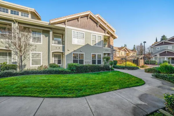 9615 Coney Island CIR #103, Elk Grove, CA 95758