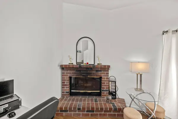 4752 67th ST, Sacramento, CA 95820