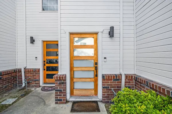 4752 67th ST, Sacramento, CA 95820